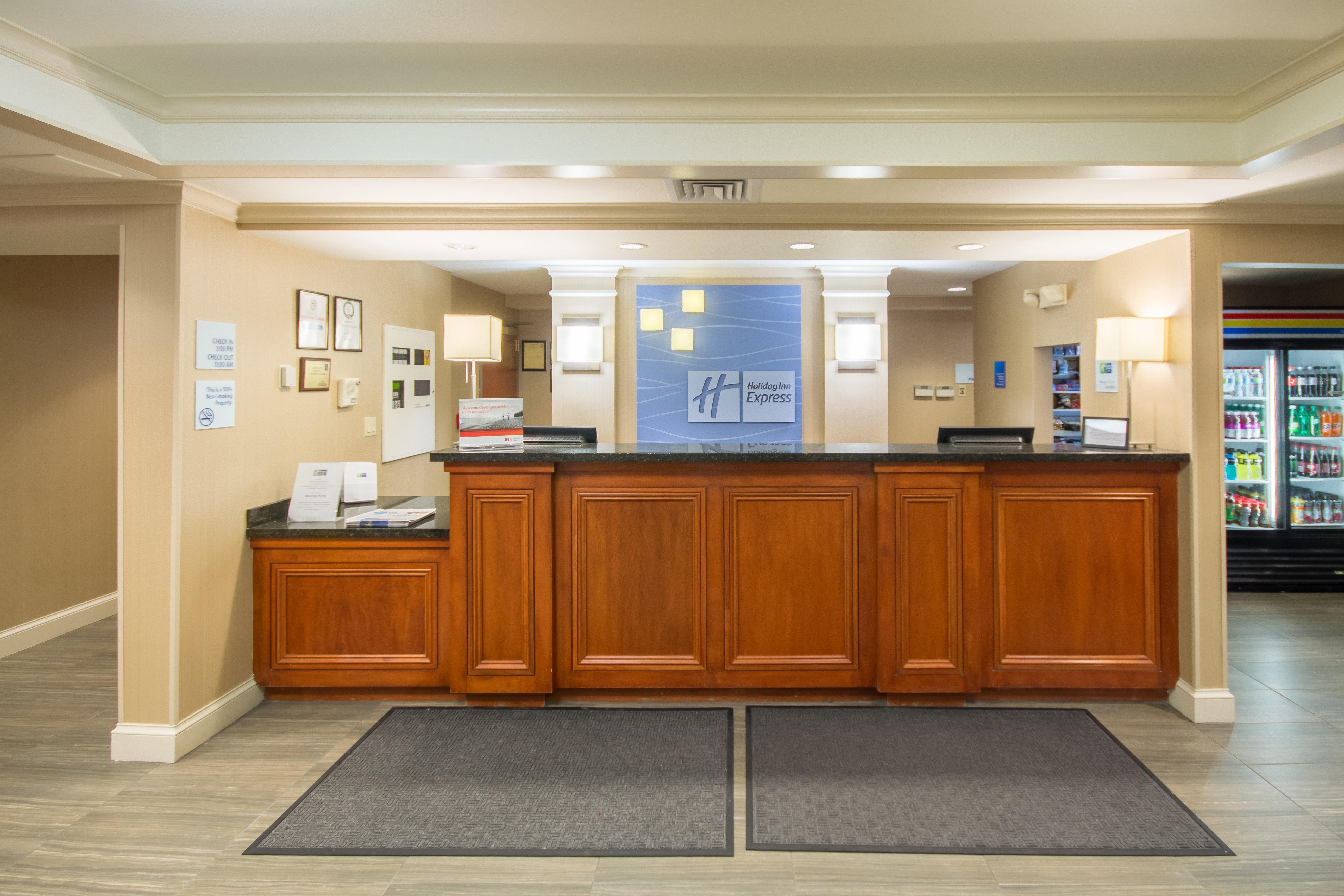Holiday Inn Express Hotel & Suites Auburn By Ihg Eksteriør bilde