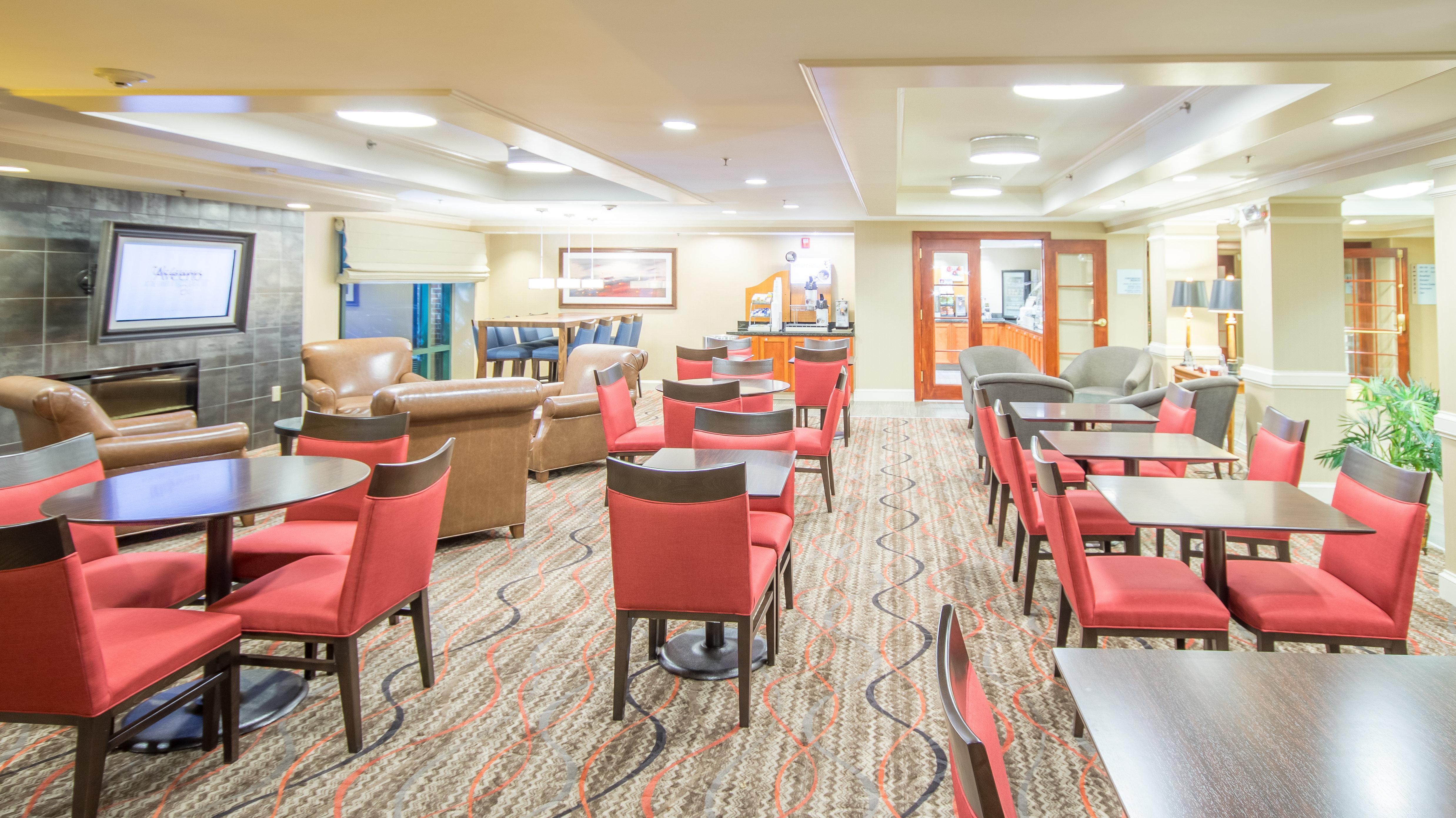 Holiday Inn Express Hotel & Suites Auburn By Ihg Eksteriør bilde