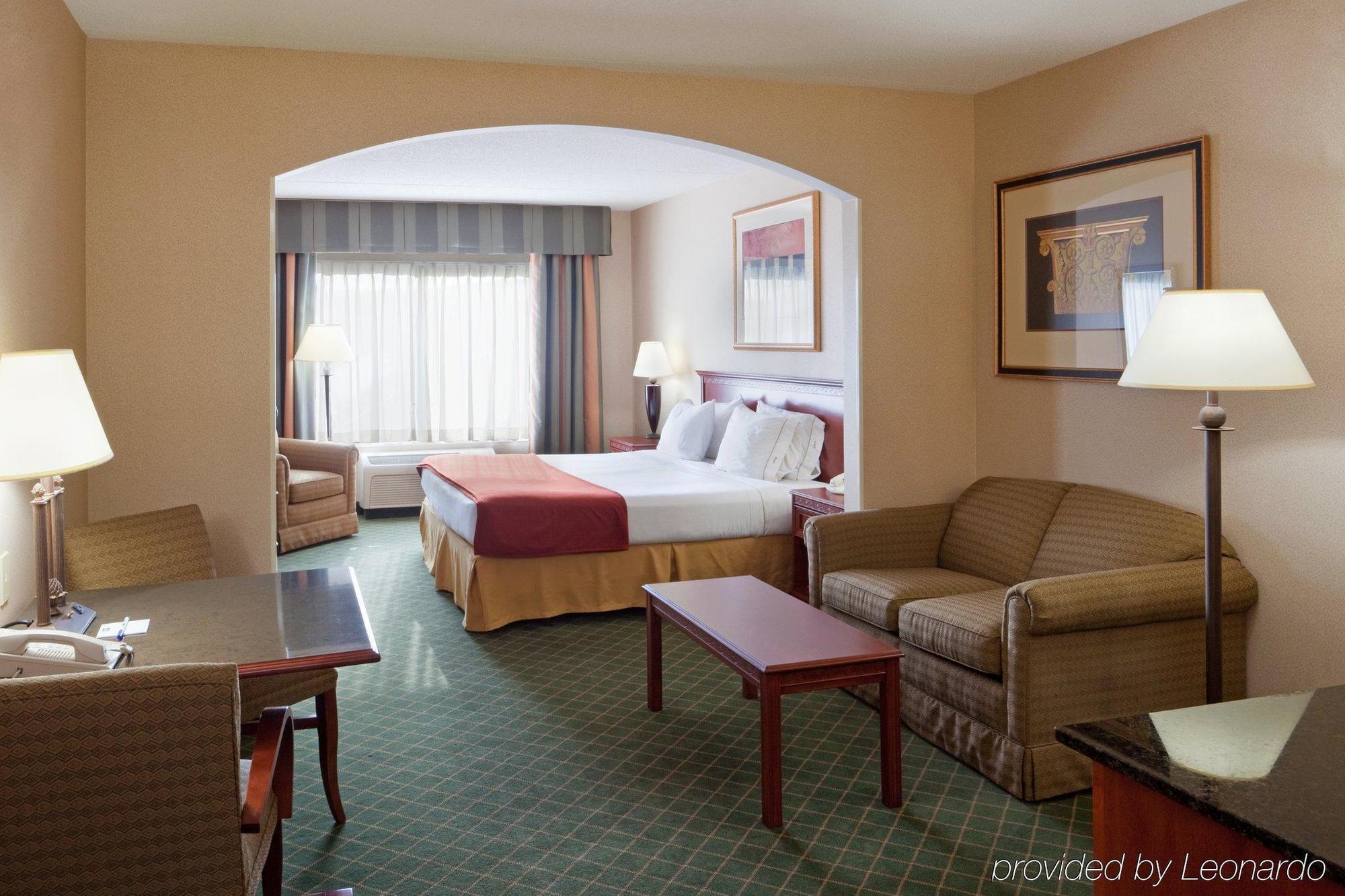 Holiday Inn Express Hotel & Suites Auburn By Ihg Rom bilde